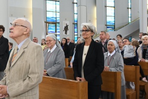 Dominika szkatuła